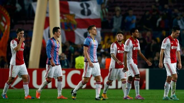 أياكس أمستردام ينسحب من تصفيات دوري أبطال أوروبا بعد مباراة مثيرة أمام رابيد فيينا
